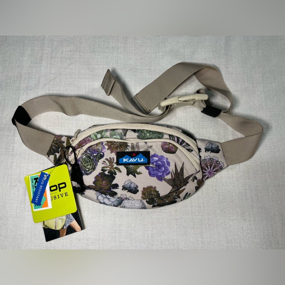 Kavu Spectator Special Edition Pattern Waist Bag NWT